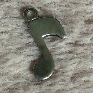 🎵 Retired James Avery Sterling Silver Music Note Charm 🎵